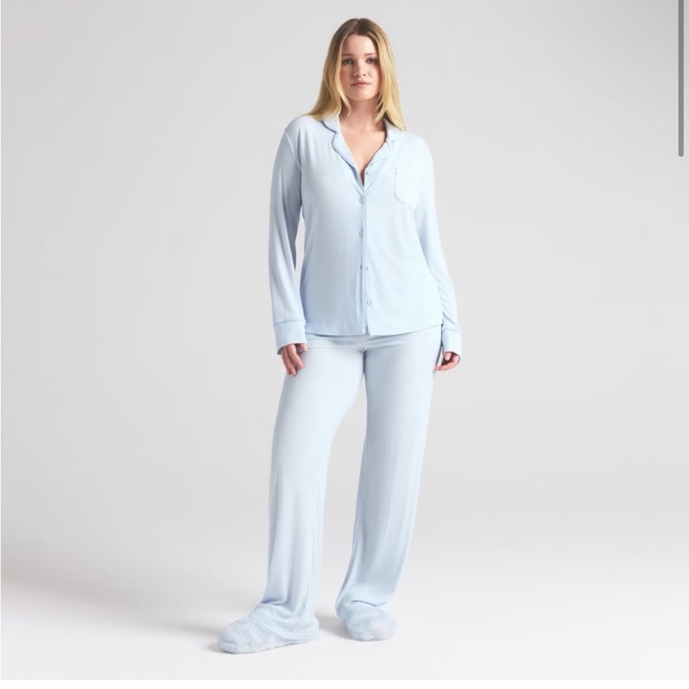 Skims pajamas